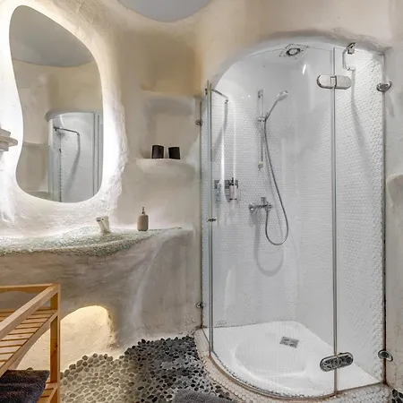 Charming Loft In Oldtown Vilnius