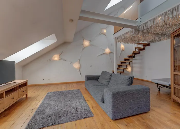 Charming Loft In Oldtown *