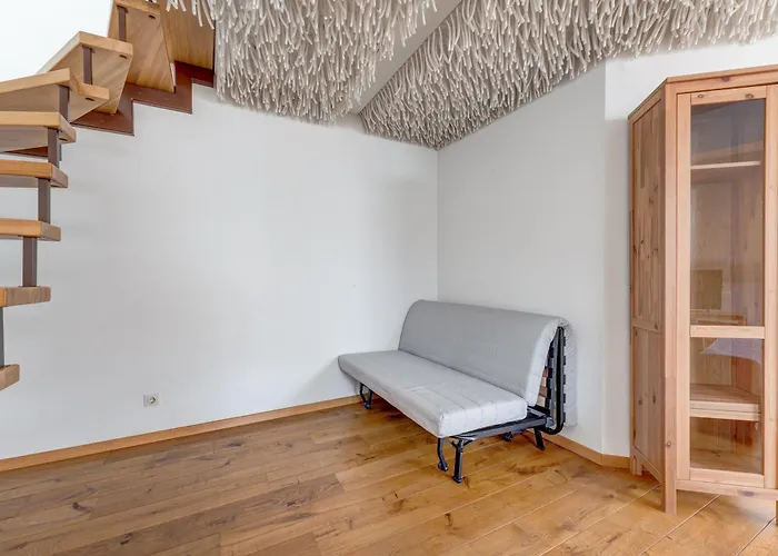 Charming Loft In Oldtown דירה וילנה